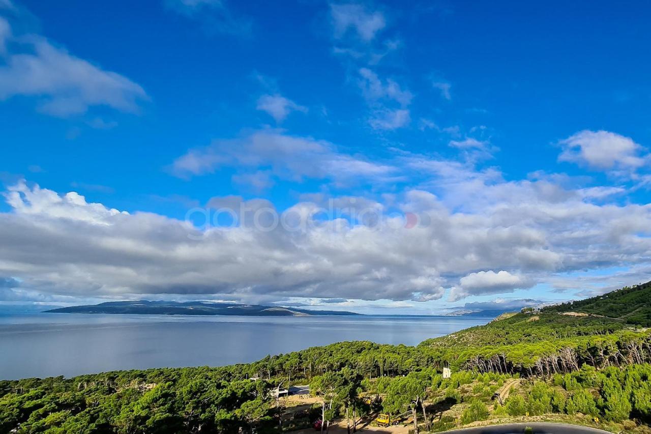 Exclusive Penthouse Big Blue With Private Jacuzzi Apartment Makarska Bagian luar foto