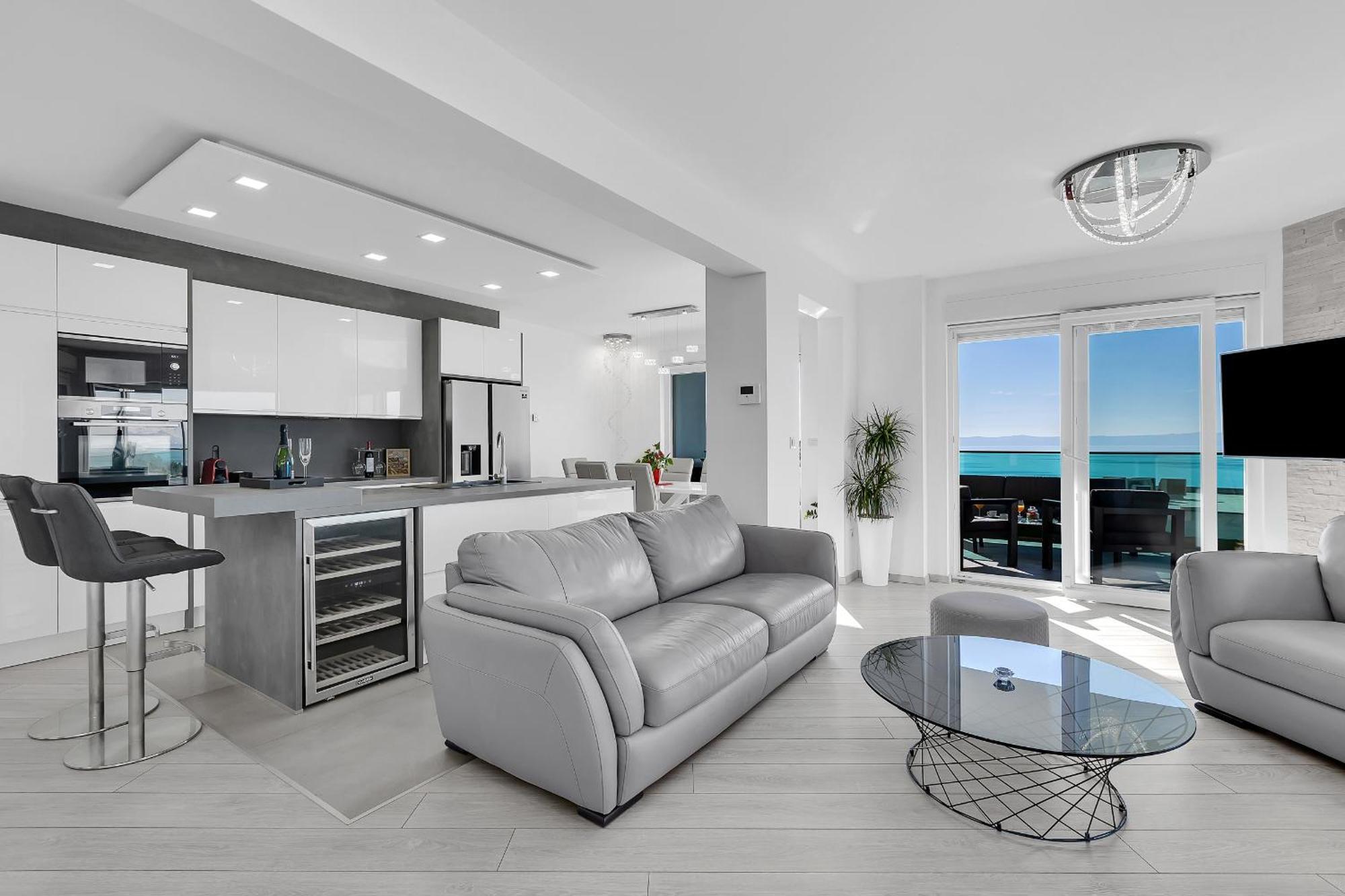 Exclusive Penthouse Big Blue With Private Jacuzzi Apartment Makarska Bagian luar foto