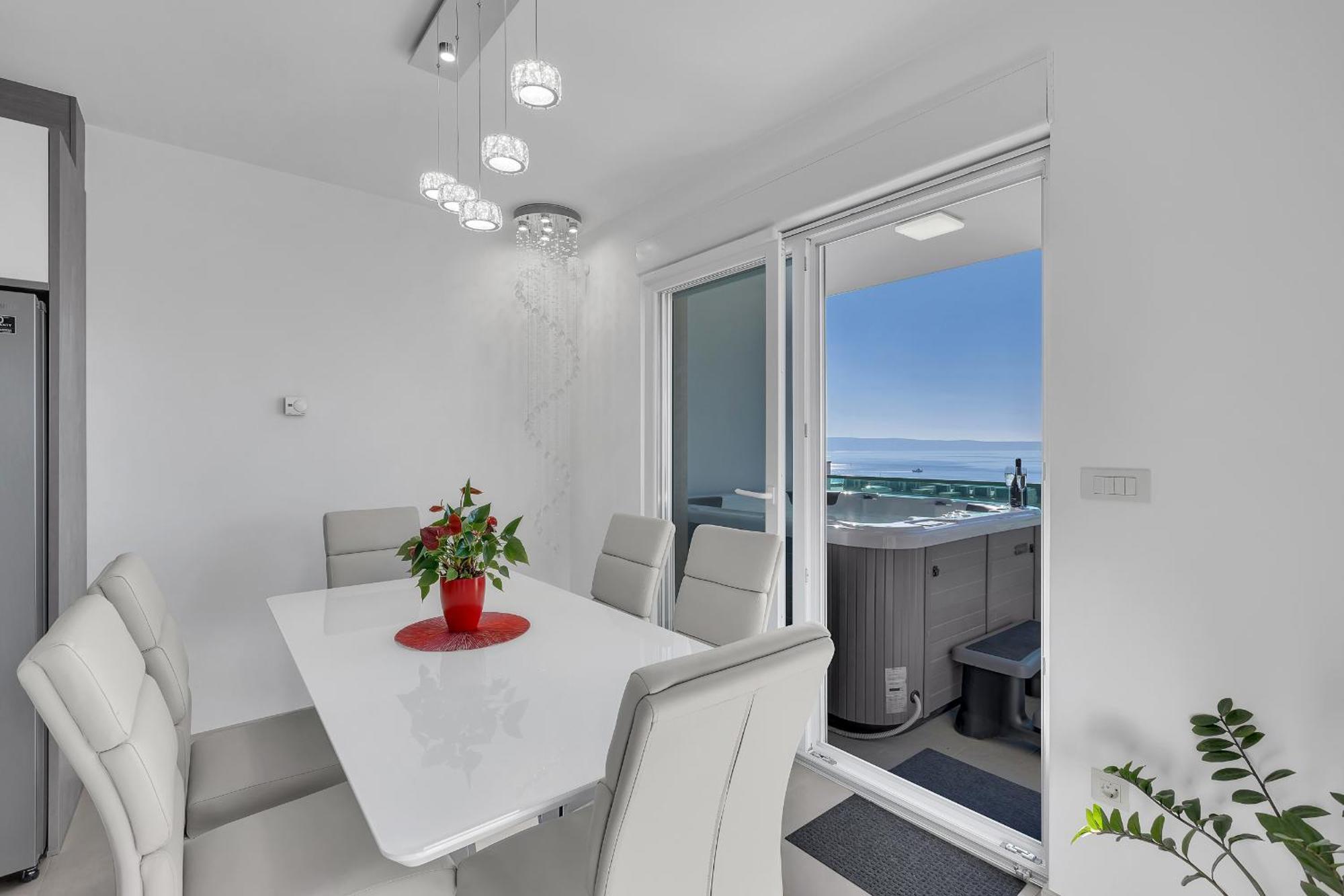 Exclusive Penthouse Big Blue With Private Jacuzzi Apartment Makarska Bagian luar foto