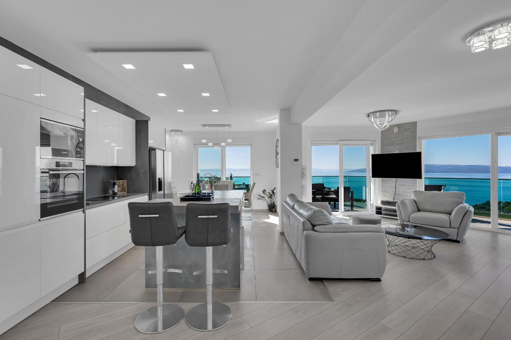 Exclusive Penthouse Big Blue With Private Jacuzzi Apartment Makarska Bagian luar foto